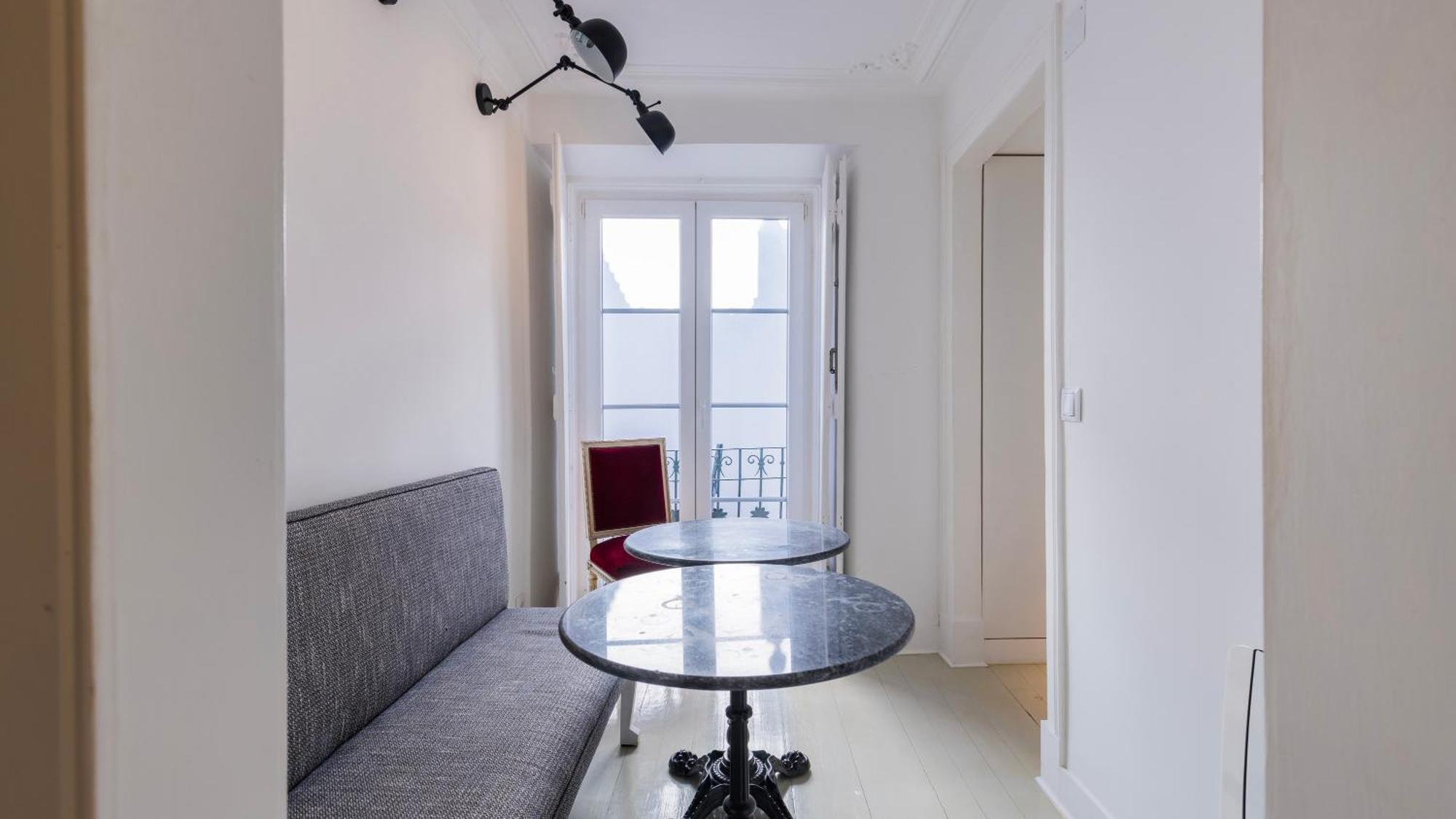 Charming In Bairro Alto 87 By Lovelystay Apartment